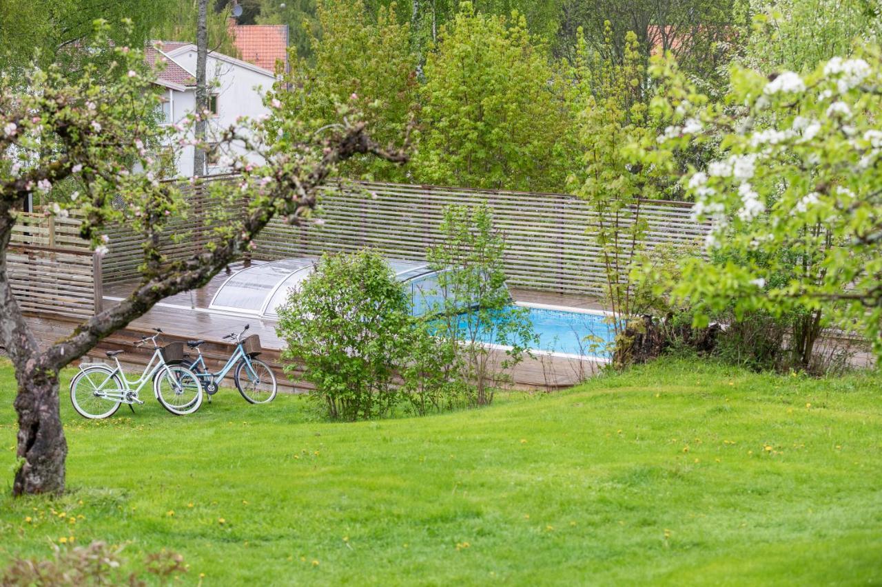 Lyrsta R B&B Lyrestad Buitenkant foto